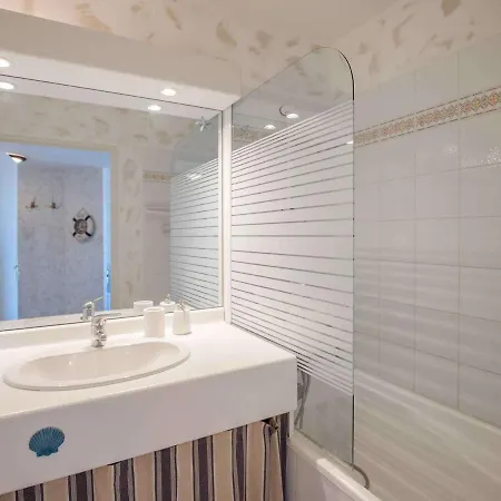 Moderne Avec Piscine Collective - Fr-1-4-623 Ciboure